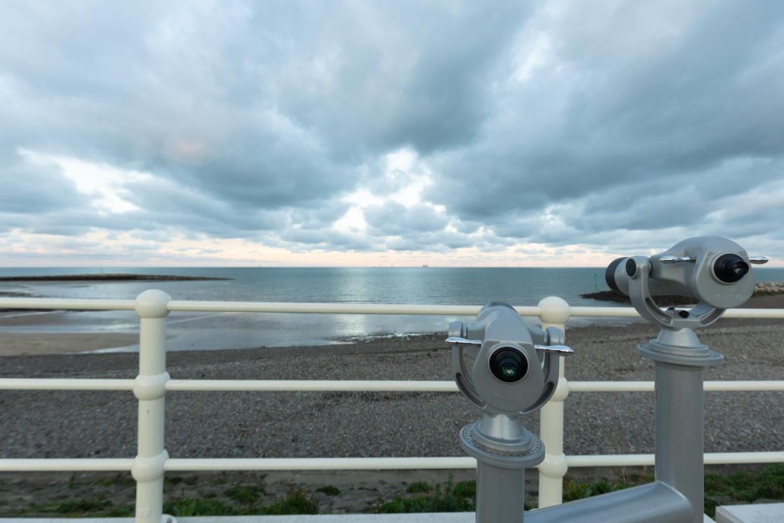 WILLOW COTTAGE - COSY 3 BED COTTAGE IN PENRHYN BAY WITH SEA VIEWS, ACCESS TO SNOWDONIA, NORTH WALES, uk Rhôs-on-Sea Exterior foto